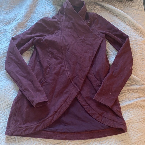 Lululemon jacket - Picture 5 of 6